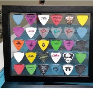 10x8 Float Frame Insert,Bass Guitar Pick clear Display Holds 30, New